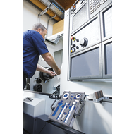 Einhänge-Profil Winkelstellungen: 0/45/90° 50mm Bohrbild je Stk. 4x4,2mm